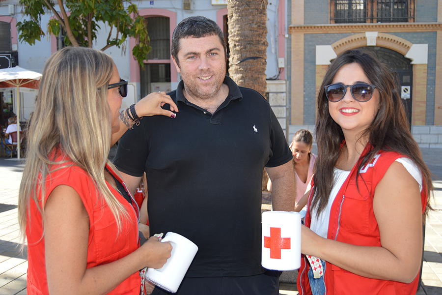 Ortopedia Gordillo dice ‘Sí a la infancia’ colaborando con el Día de la Banderita de Cruz Roja